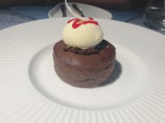 -弦月窗LUNETTE BY AMANDA(复兴路店)