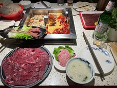 -二荆条·蜀鲜汇城市森林火锅