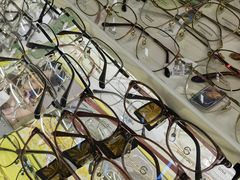 -华彬眼镜专业渐进配镜(潘家园店)