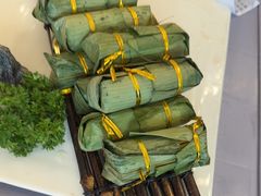 -刘姐啤酒鱼民族演艺餐厅(西街总店)