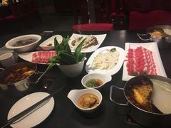 -小天鹅火锅·一线江景洪鼎旗舰店(洪崖洞店)
