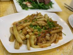 酸姜荞头蒸茄子-九大簋家宴(北京路店)