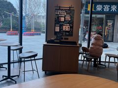 -星巴克臻选(郑州中原万达店)