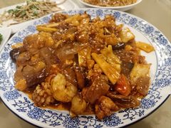 -金牌餐厅·天津菜·八珍豆腐·老爆三(瓷房子店)