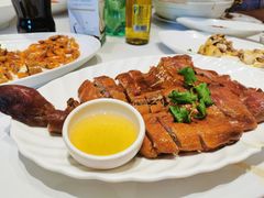 -品悦酒店(三林古镇店)