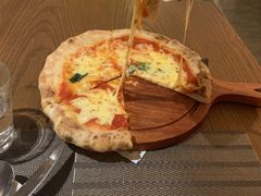 玛格丽特披萨-明星酒店•FORNETTO佛纳朵意餐厅•披萨•意面(湘隆时代广场店)