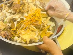-野菌园·野生菌火锅首创第一家(关兴路总店)