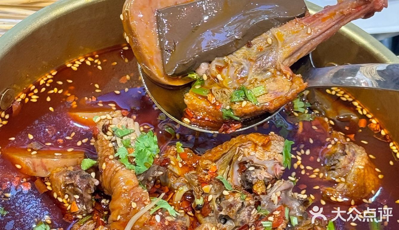 苏州和牛串串➕冒烤鸭自助！好好吃 🤤