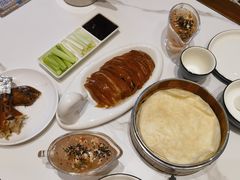 -梅利汴京烤鸭•开封豫菜地标店(东大街店)