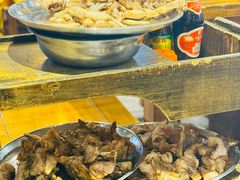 -肖肖酸萝卜鱼火锅(总店)