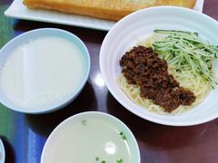 炸酱拌面-日月永和中国餐饮名店(凤凰店)