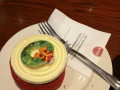 覆盆子红丝绒蛋糕-COSTA COFFEE(岭南天地店)