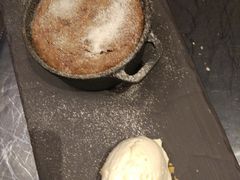 -恰餐厅及酒吧 CHAR Bar & Grill (北京丽都皇冠假日店)