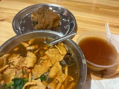 -柳州肥姨妈大骨螺蛳粉(东靖路店)