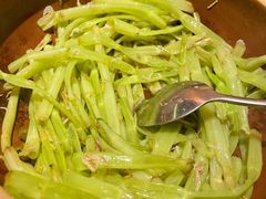 虾酱啫通菜梗-啫神·广州地标美食(北京路店)