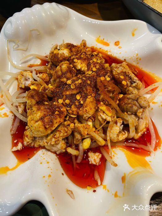 虾元素品质川菜麻辣脑花图片
