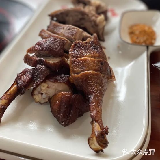 川流不息川菜馆(幸福街店)