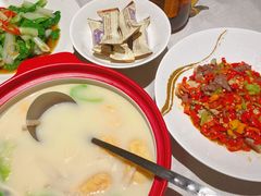 -千百味红餐厅·江西菜(绿地双子塔店)