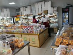 面包甜点陈列柜-幸福蛋糕坊(金顶街店)