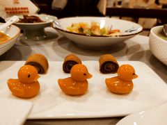 小黄鸭-全聚德(上海首店浦东店)