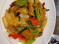 -马老六清真餐饮(西站店)