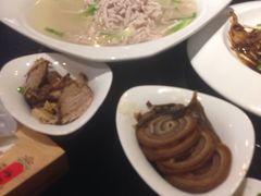 -老牌坊•鲁菜名店•地道济南菜(大观园商埠店)