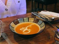 -SISTERS BAR RESTAURANT川意酒馆(嘉善老市H楼店)