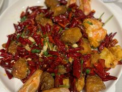 辣子明虾加鸡块-老吉士酒家(天平路店)