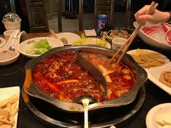 -纸盐河码头火锅(十八梯店)