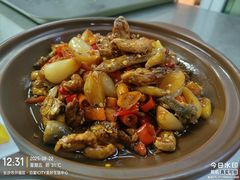 -味上湘菜馆(岳麓山店)
