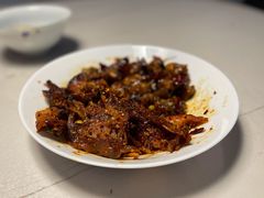 麻辣手撕香卤兔-鑫记婆婆兔·成都特产·兔头手撕兔(太古里店)