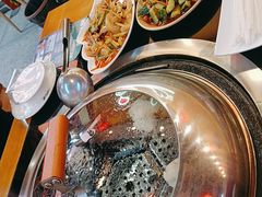 -炖四方东北铁锅炖·烧烤小龙虾(中豪国际店)