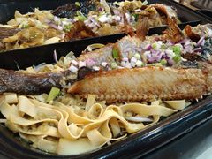 -鲲少爷烤鱼饭.螺蛳粉·清真(爱琴海店)