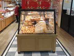 面包甜点陈列柜-味多美蛋糕(古城店)
