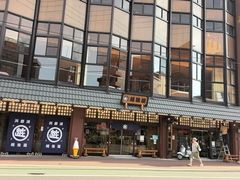 -(株)越後屋デパート