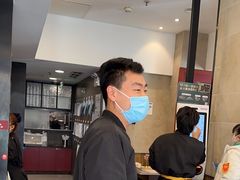 -康师傅私房牛肉面(马泉营奥莱店)
