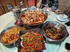 -昱龙大盆牛蛙馆(三兴街总店)