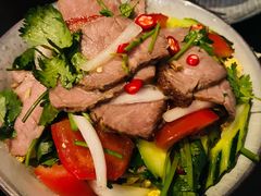 香辣牛肉沙拉-URBAN SOI Thai Kitchen乐泰料理(长乐路店)