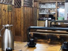 大堂-老东镇啤酒屋海鲜加工·蒸汽海鲜·海鲜烧烤(台东店)