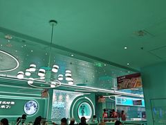 -季季红火锅(柳州城中万达二店)
