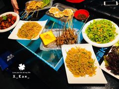 -蓝尊量贩(黄河路店)