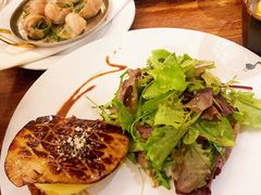 鹅肝配沙拉-Le Comptoir de la Gastronomie