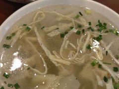 鲜肉小馄饨-东泰祥生煎馆(长宁路店)