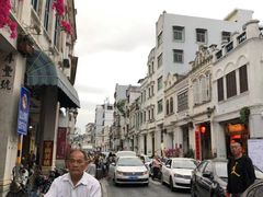 -海口骑楼小吃街