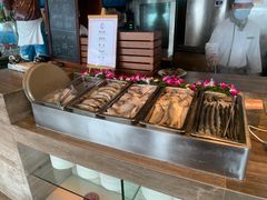 -宝利来国际大酒店-凤凰阁旋转餐厅