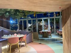 -水桶王国主题餐厅·聚会·生日派对·亲子活动·家庭套餐(亚龙湾希尔顿店)