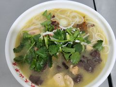 -文山荷鲜居(翠湖店)