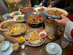 -有红鸡毛店·川菜(建设路店)