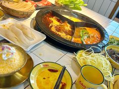 -巴卤社老火锅(四平店)