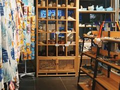 -三亚火车头万人海鲜广场